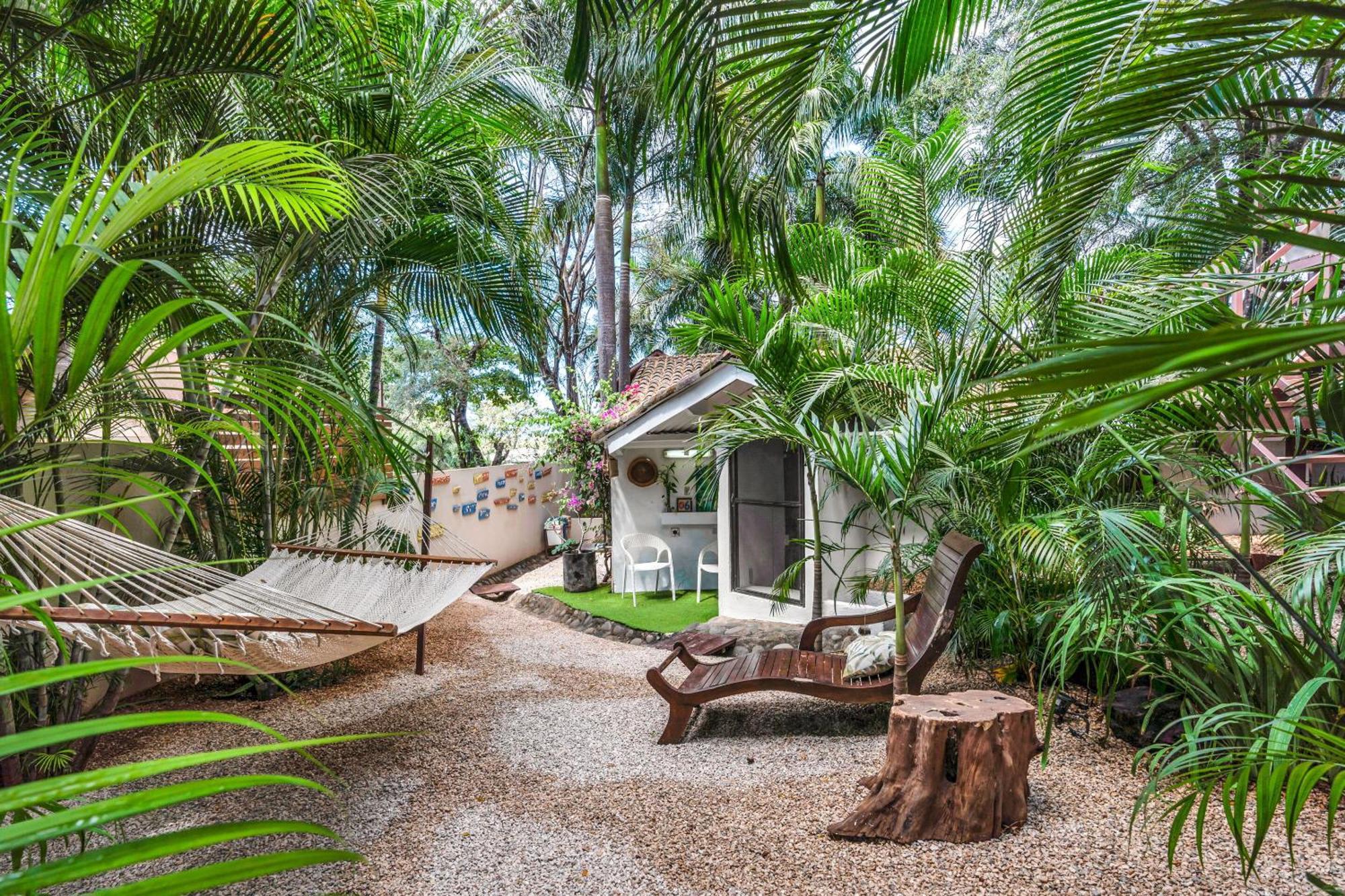 The Beach Bungalows Tamarindo- Adults Only Номер фото